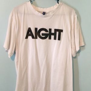 H&M Aight graphic tee